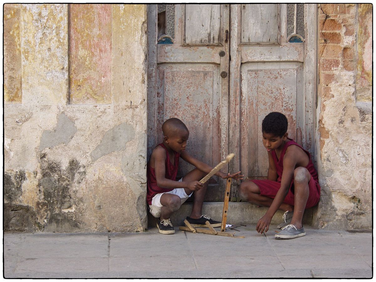 Jeu au pas de la porte - Photo Alain Besnard